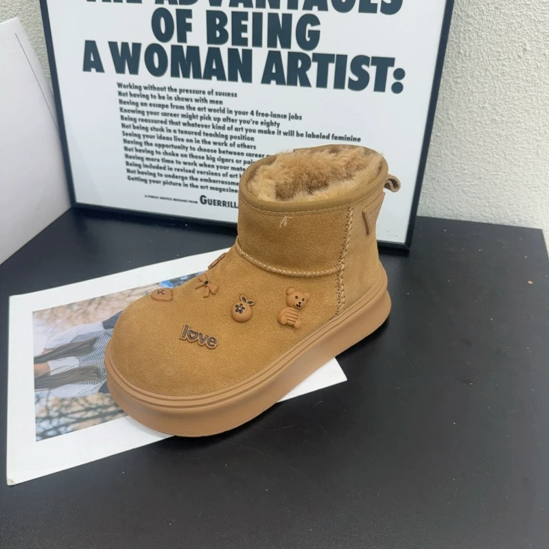皮毛一体雪地靴女2025冬季新款爆款卡皮巴拉时尚厚底大棉鞋短筒靴