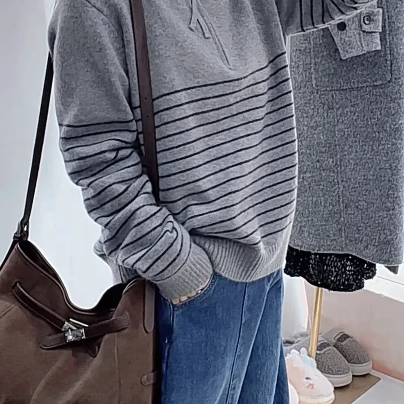 韩版翻领条纹休闲风套头毛衣女秋冬时尚厚款针织上衣