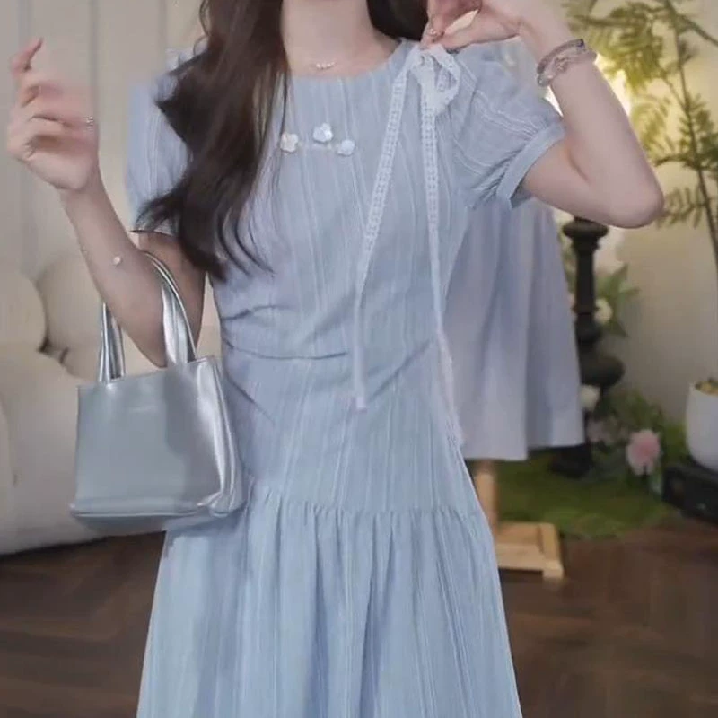 赫本风圆领短袖连衣裙女2025年夏季新款收腰显瘦洋气百搭长裙6066