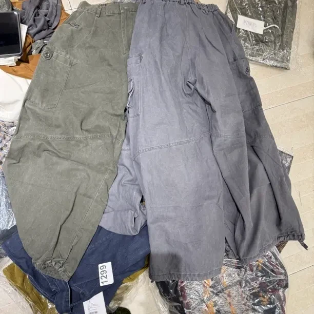 立体裁剪复古多口袋休闲宽松加绒保暖工装裤