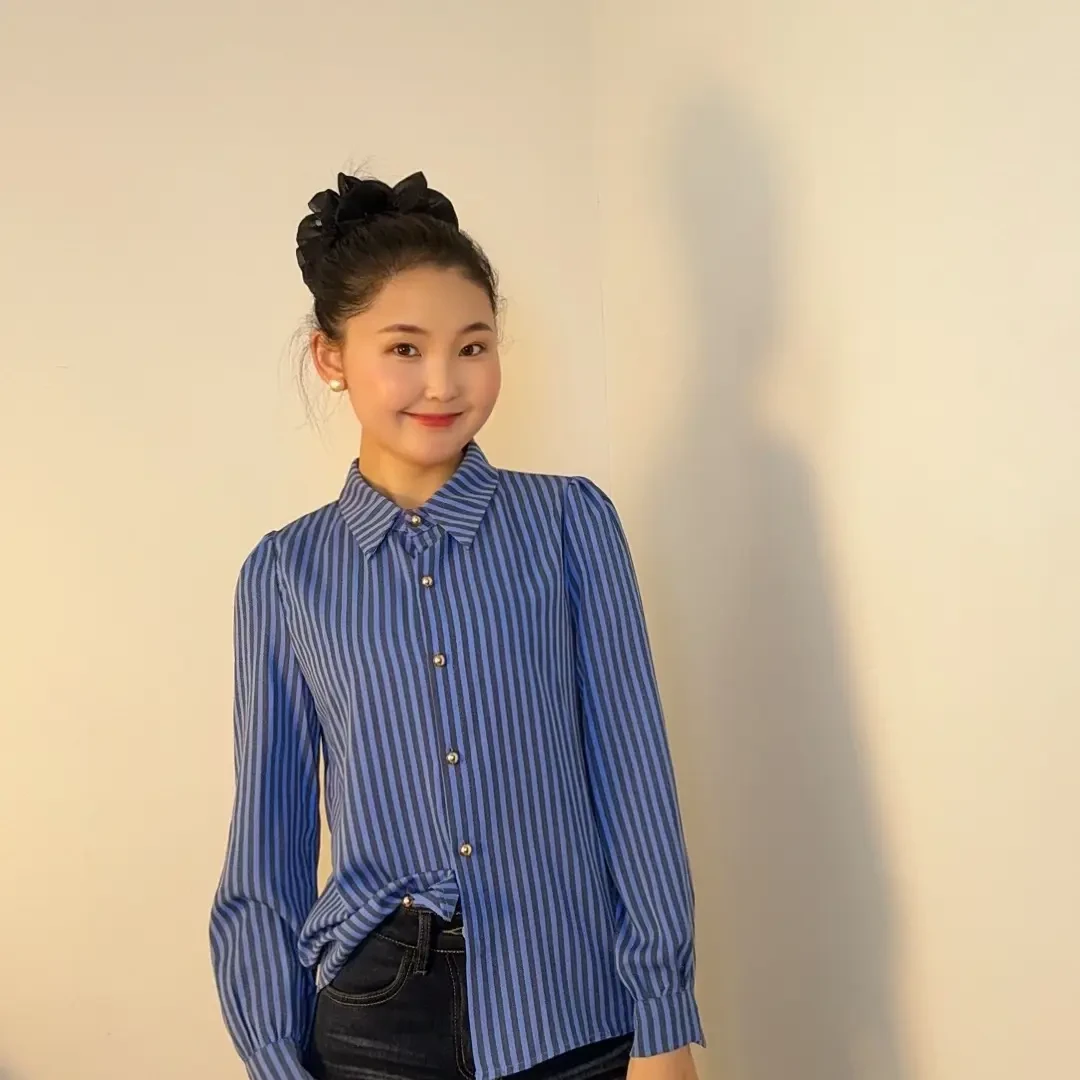 2702设计感立领长袖衬衫女立体花朵飘带百搭洋气气质小衫