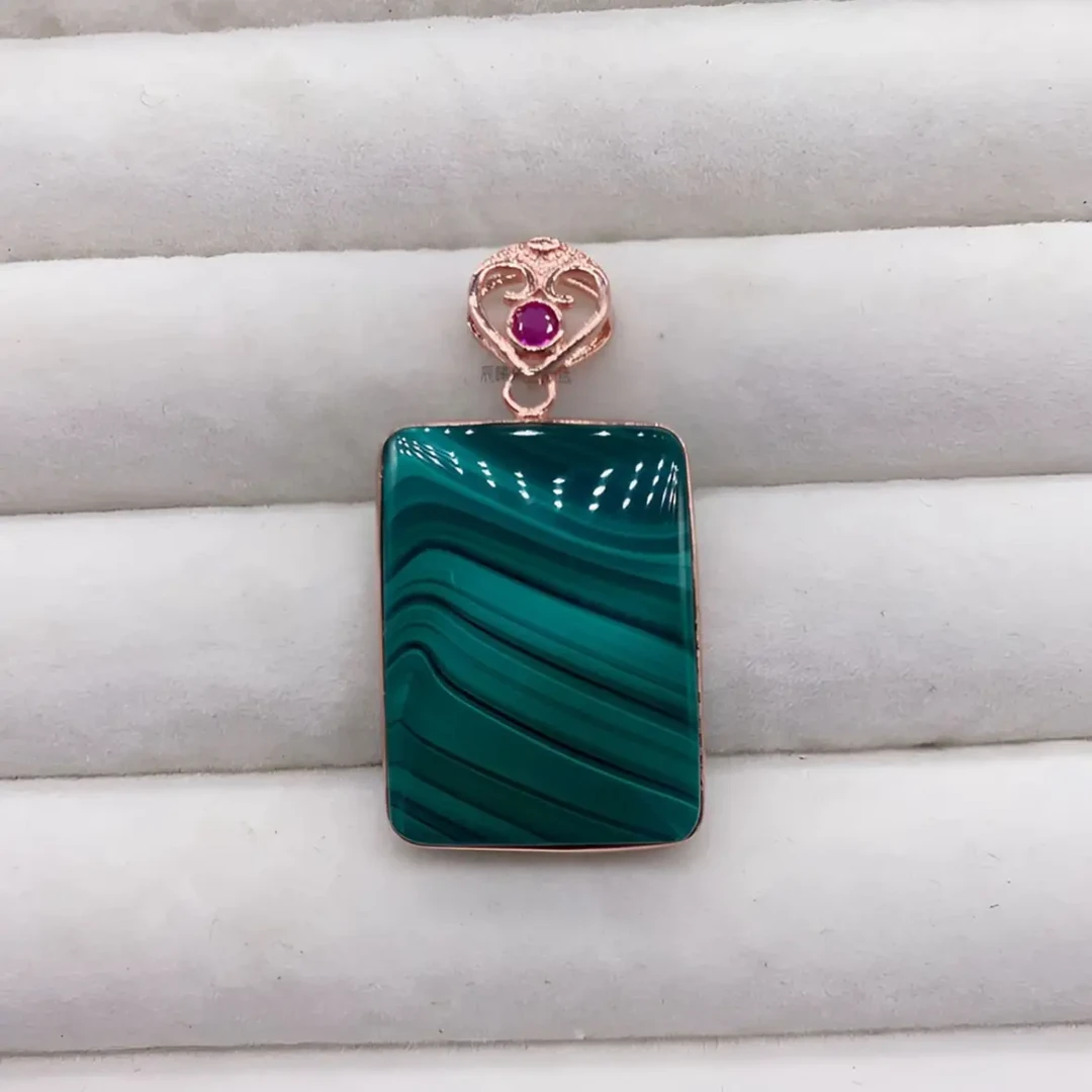 平安无事牌女款方牌复古绿色气质百搭时尚挂件