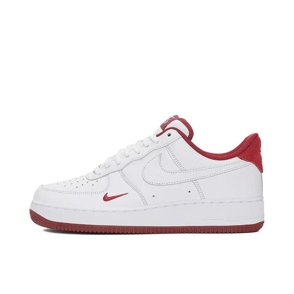 NIKE耐克男子蛇年红色 AIR FORCE 107低帮运动休闲鞋HM9483-100