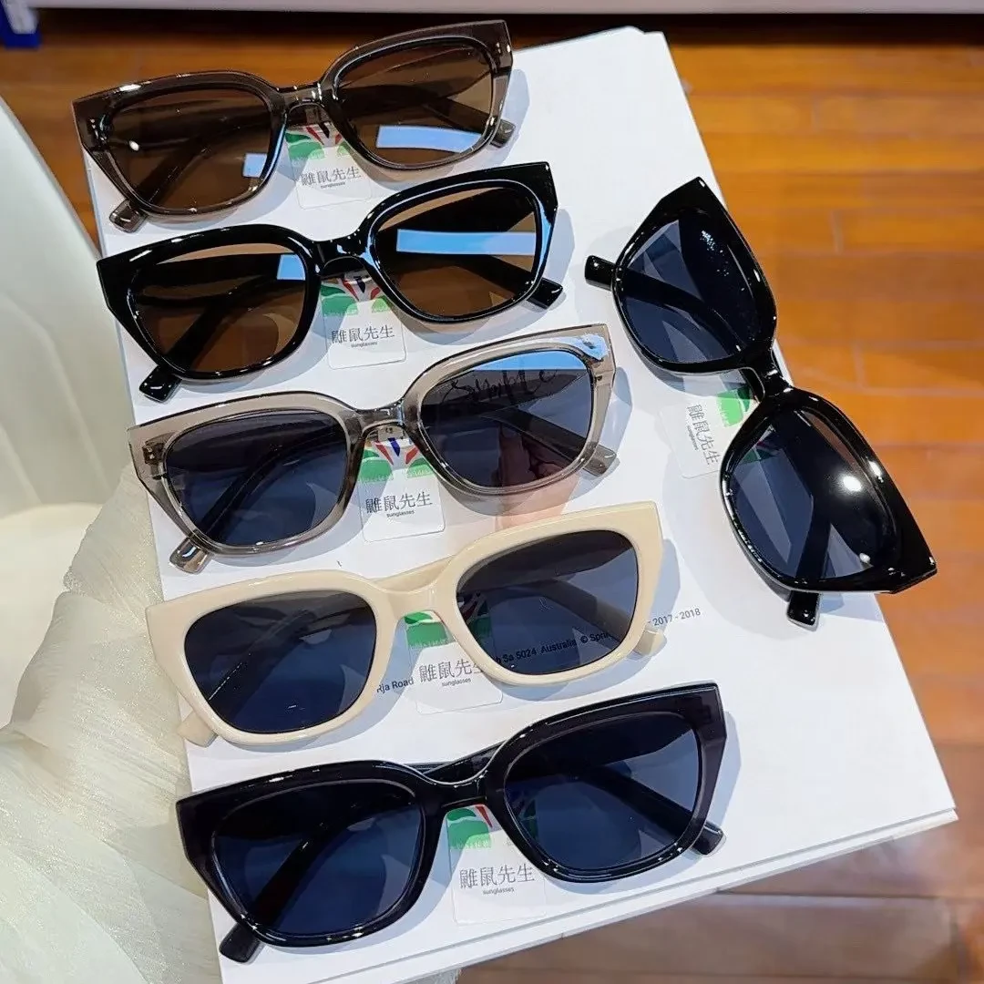 时尚太阳镜防紫外线大框显脸小网红街拍百搭男女款个性墨镜