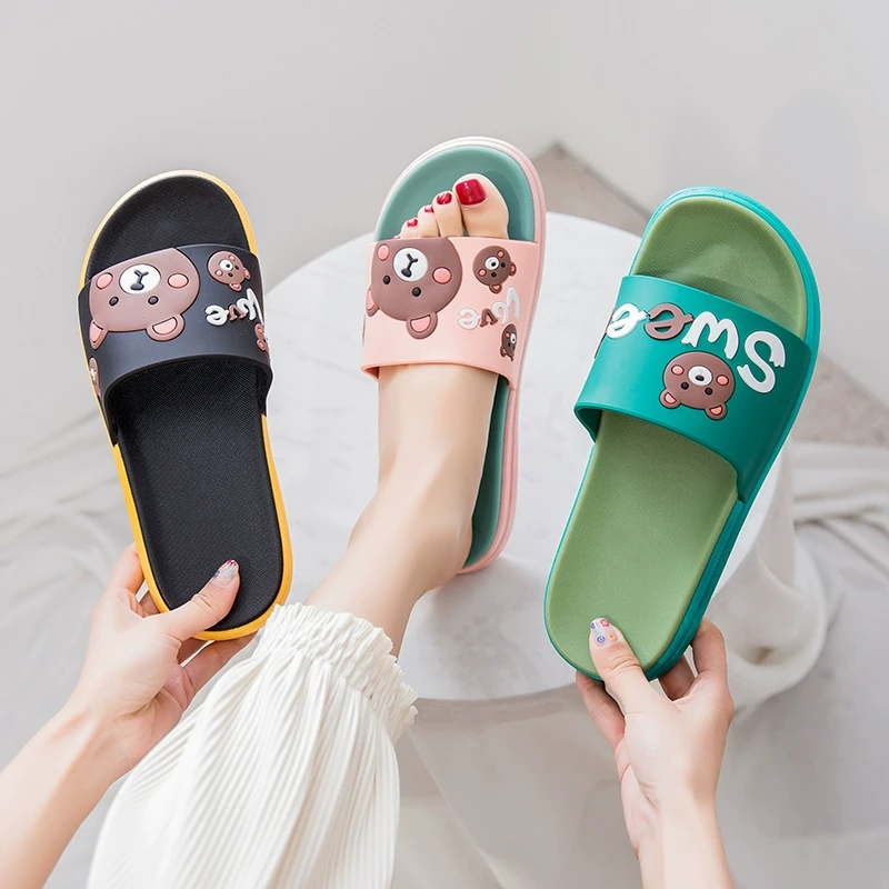 2025年新款拖鞋女外穿夏天家用室内防滑浴室洗澡凉鞋可爱卡通
