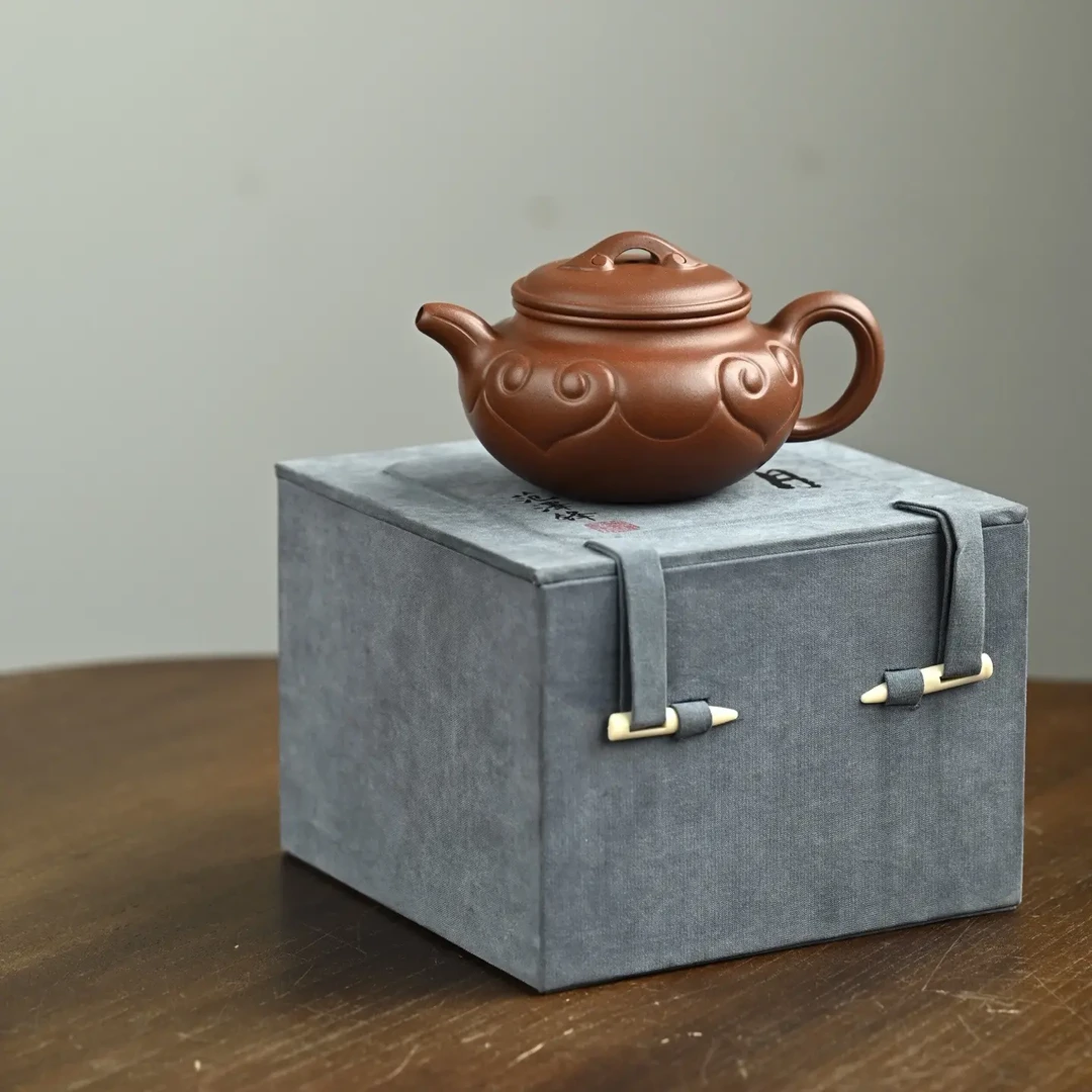 仿古如意·全手工紫砂壶容量180cc/极品红皮龙