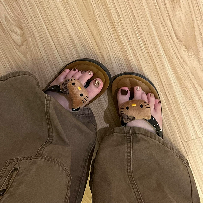 kitty人字拖女外穿防滑防臭海边沙滩夹脚凉拖鞋软底颜值EEA网红