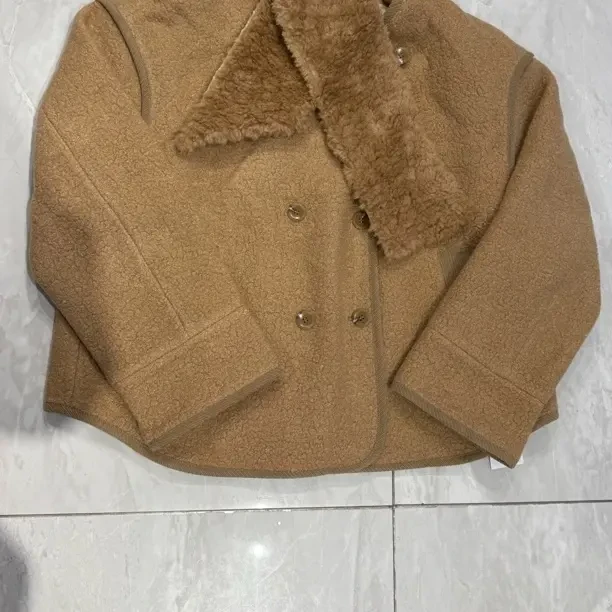 【妙女郎】冬新款双面双穿带围巾外套保暖51197