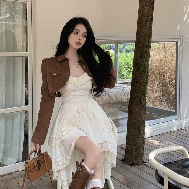 纯欲风白色吊带连衣裙仙女夏季蕾丝拼接裙子不规则收腰气质中长裙