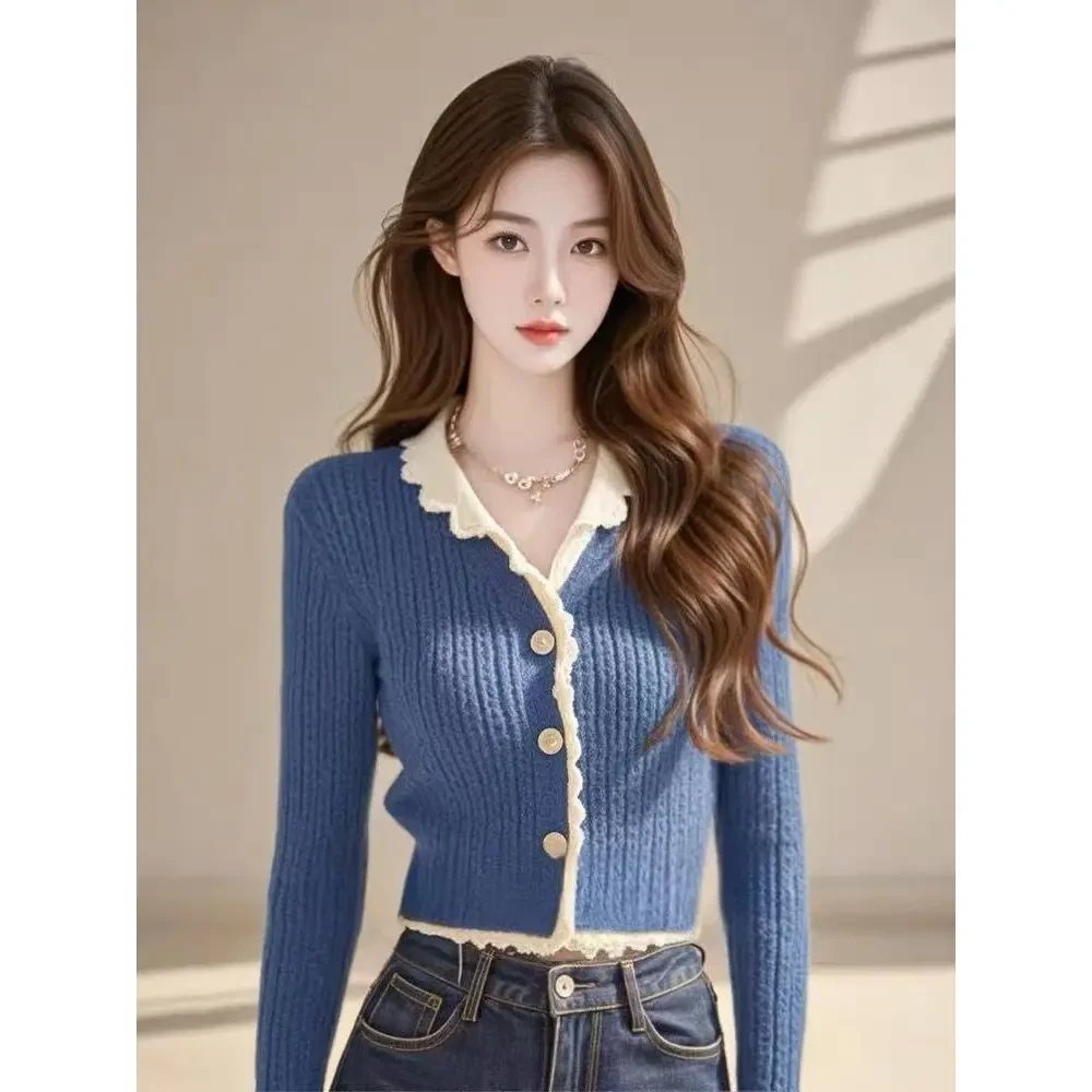 蓝色针织衫女春秋2025新款高级感短款毛衣长袖时尚上衣修身打底衫