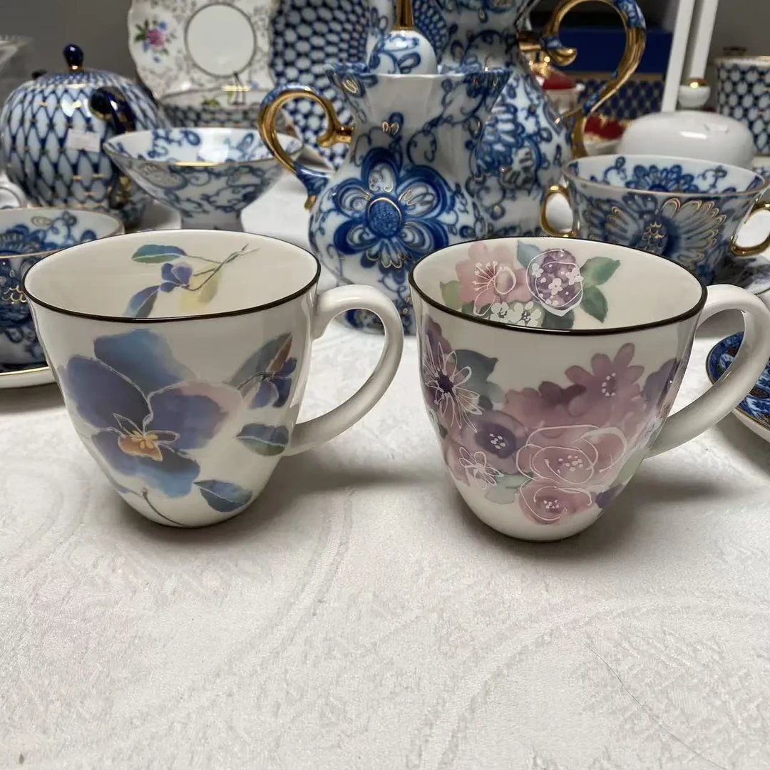 两只前全新全品杯子