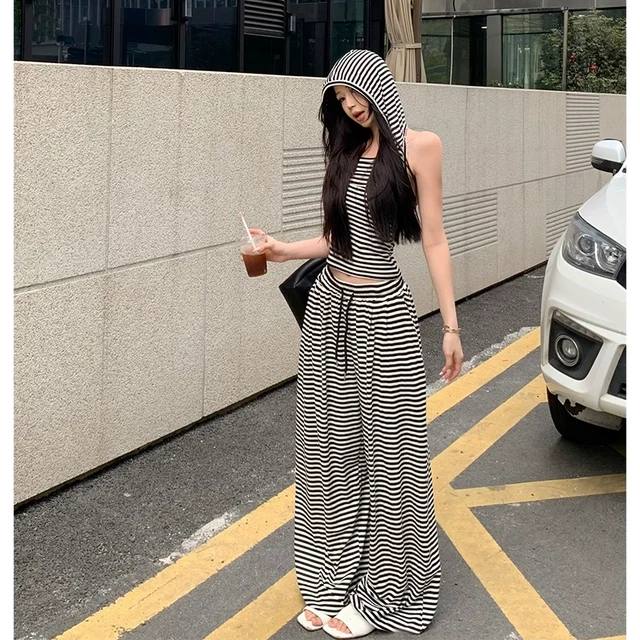 巨好看的夏装套装炸街减龄气质辣妹穿搭条纹背心高腰阔腿裤两件套