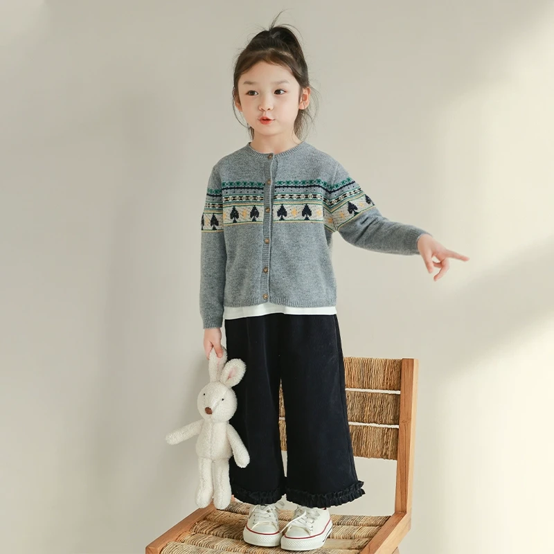 utouto大耳象女童黑桃毛衣开衫2024春季新款女宝上衣儿童2309361