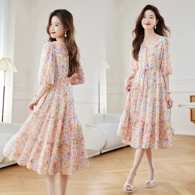 法式碎花气质连衣裙女2025夏季新款高级感气质收腰显瘦中长款裙子
