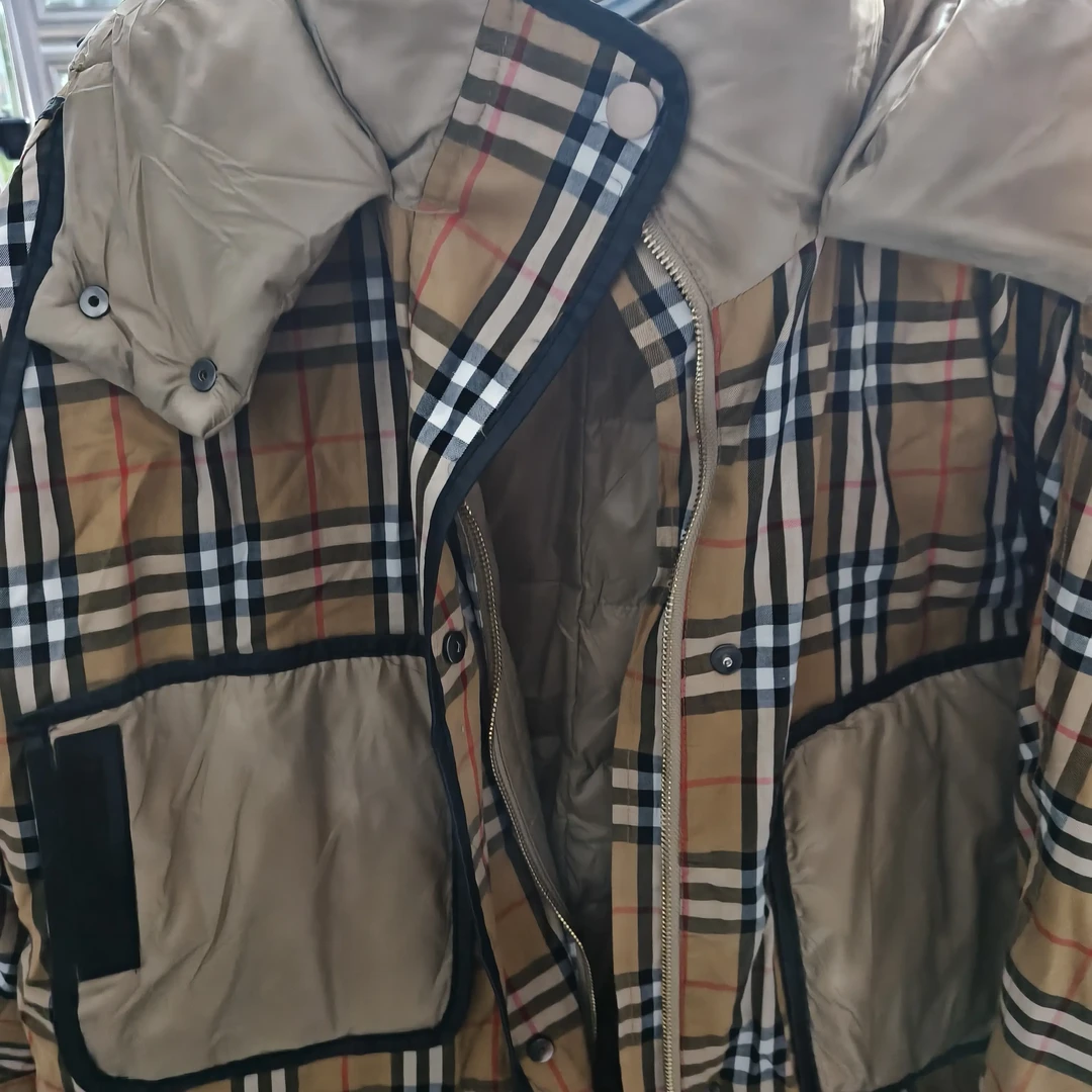 短款连帽白鸭绒保暖冬季外套韩版格子拼接面包服