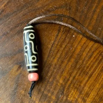 藏地至纯九眼老天珠