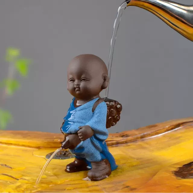 紫砂茶宠小和尚摆件可养喷水撒尿童功夫茶道零配件创意茶过滤茶漏