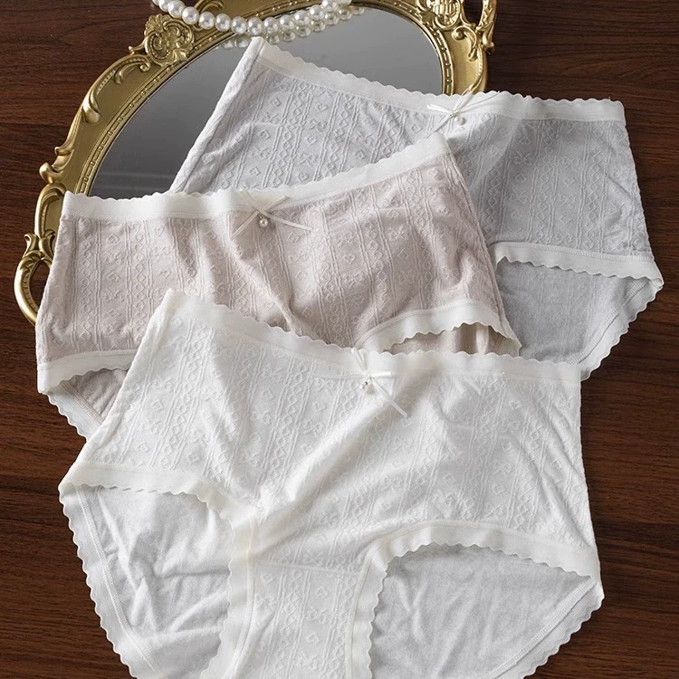 M2491中腰立体提花细腻软糯亲肤抑菌底裆倍感舒适内裤