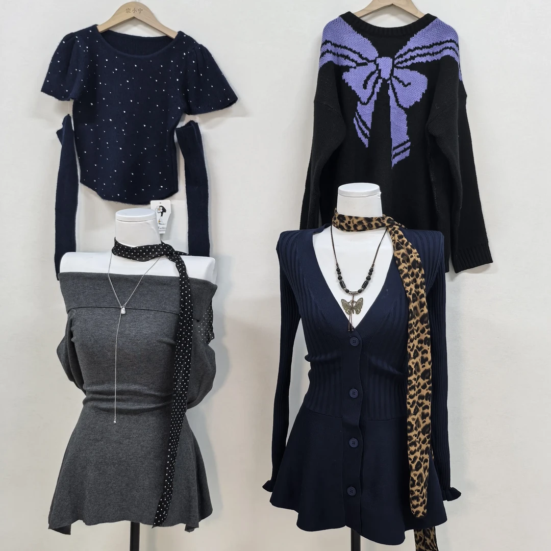 新款法式气质修身显瘦长袖A字针织连衣裙女秋季