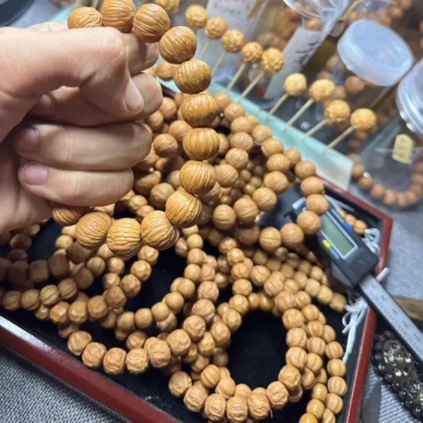 猴头土豪14 15  16原皮单圈，已打底。随机发货