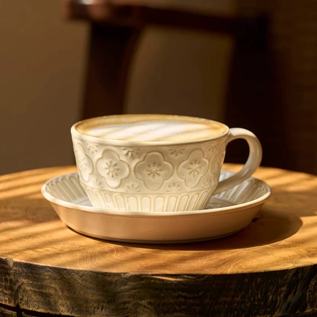 肆月家用陶瓷马克杯早餐杯咖啡杯碟女士个人专用高级感杯子女复古