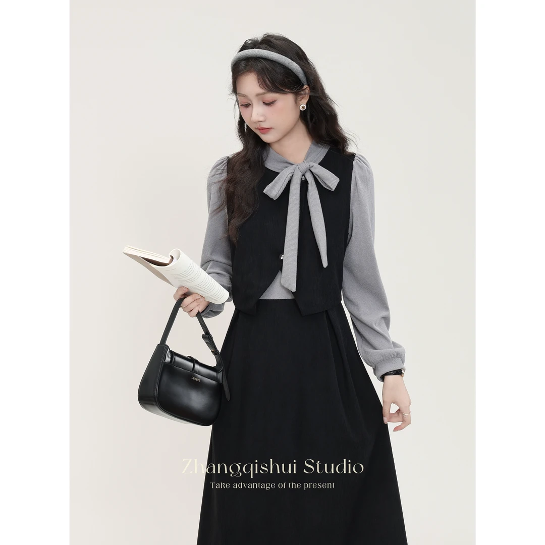张小小秋冬黑色气质连衣裙假两件拼接系带别致长袖裙Z13246