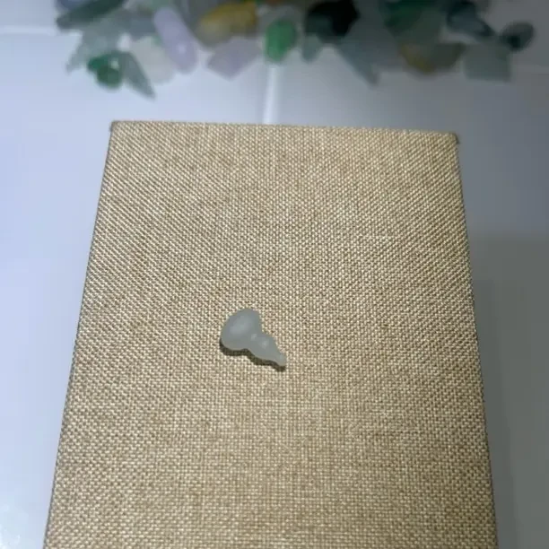 葫芦女款锁骨链玉坠雕刻