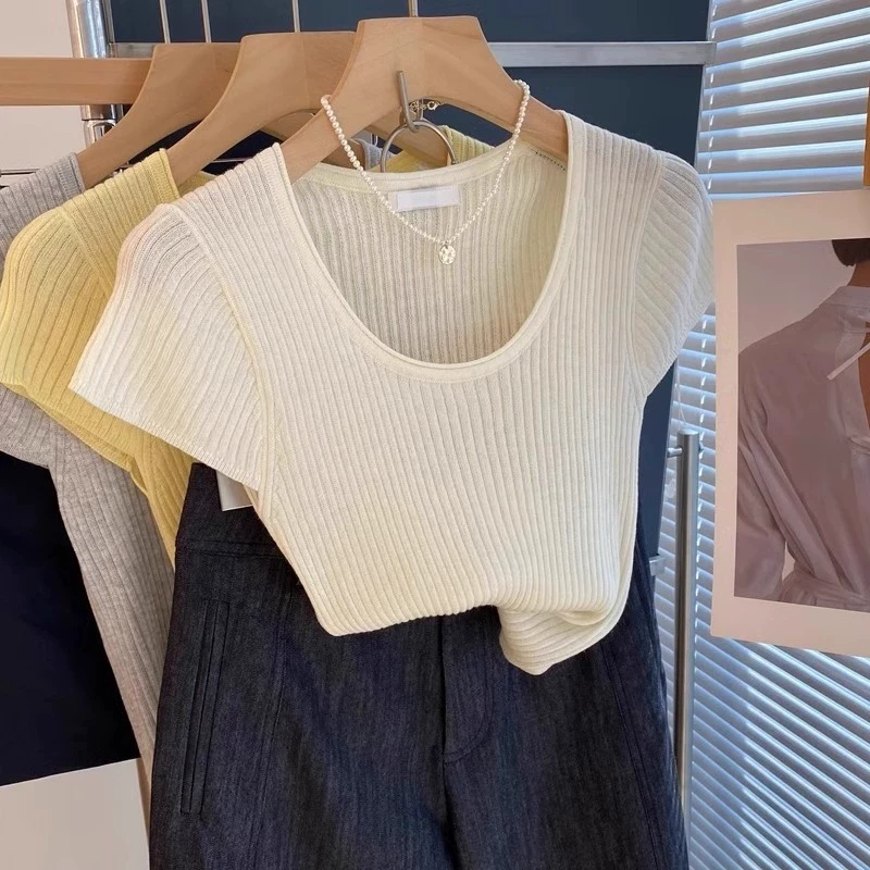 韩系简约u领坑条正肩短袖t恤女夏季显瘦针织衫薄款修身小飞袖上衣