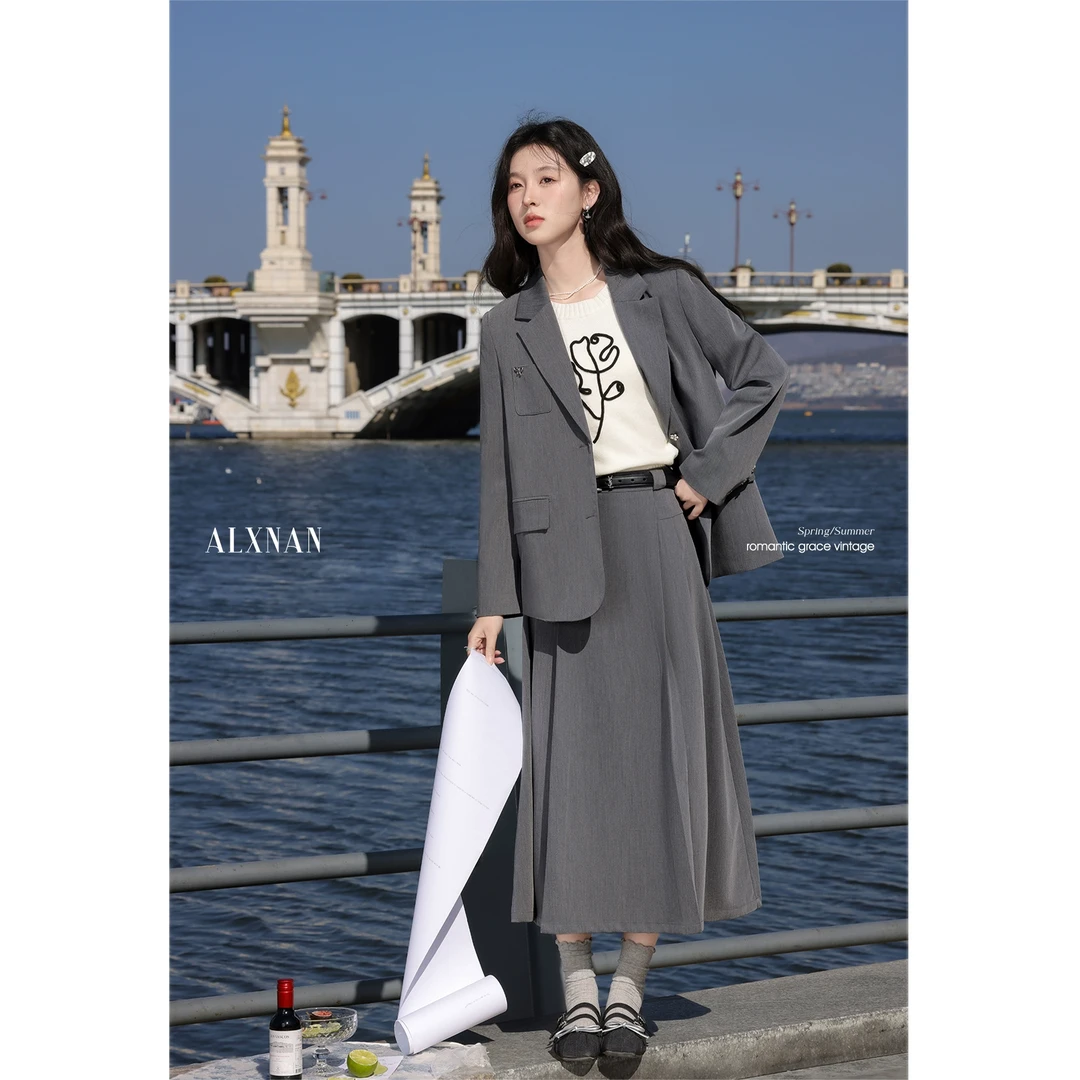 鹿向南「昭和甜心」西装半身裙两件套女春季时尚套装L52903