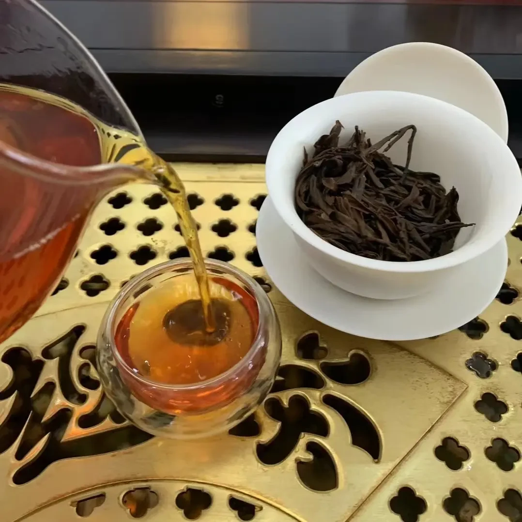 云南凤庆高山古树滇红松针红茶薯香型花蜜香高扬