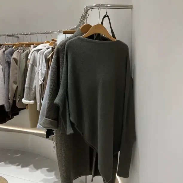 蝙蝠款针织宽松型女落肩袖羊绒衫灰色上衣不规则纯色