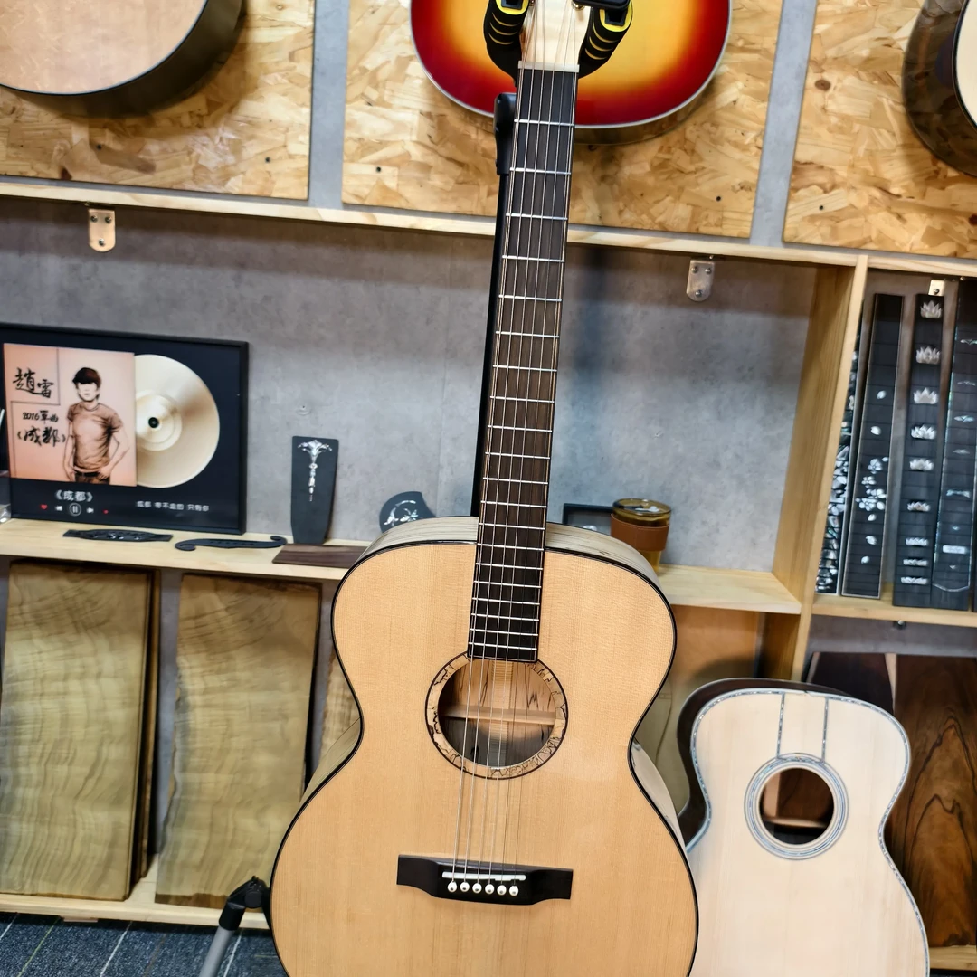 地图纹腐朽枫木云杉全单 演奏级吉他