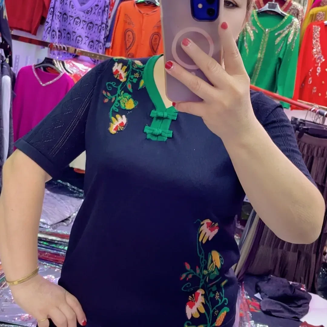 修身宽松型短袖唐装T恤V领女士绣花露背时尚速干刺绣