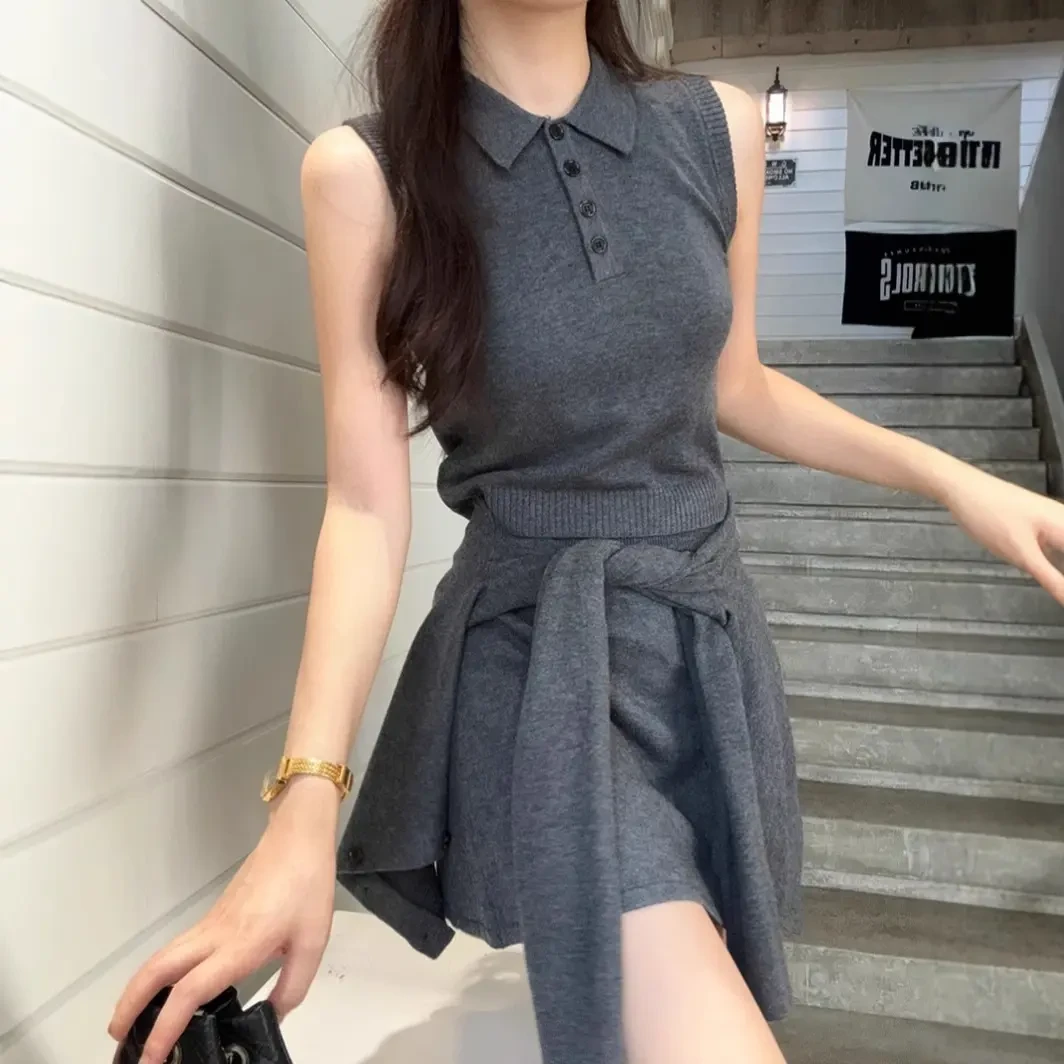 秋冬韩系穿搭套装女针织开衫小外套无袖背心高腰半身裙时尚三件套