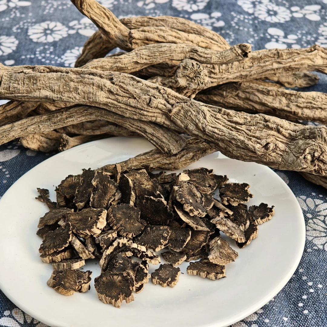 黑金参/云南大山里的黑金参