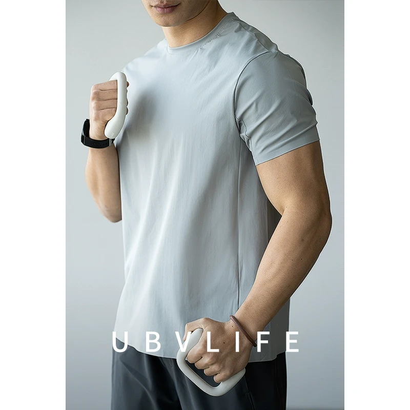 UBV速干透气拼接抗变形短袖T恤男2025夏立体剪裁运动健身休闲上衣