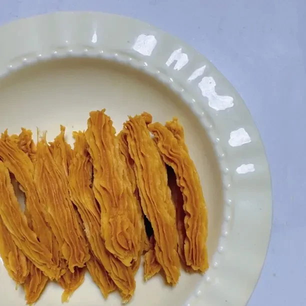 鸡肉蛋黄棒烘干猫狗零食美毛爆毛零食训练奖励零食