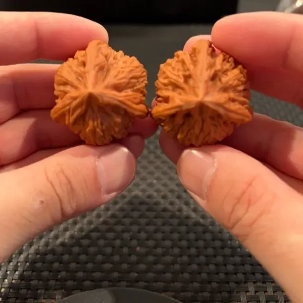 文玩核桃把件全品御龙粗筋三棱38尺寸