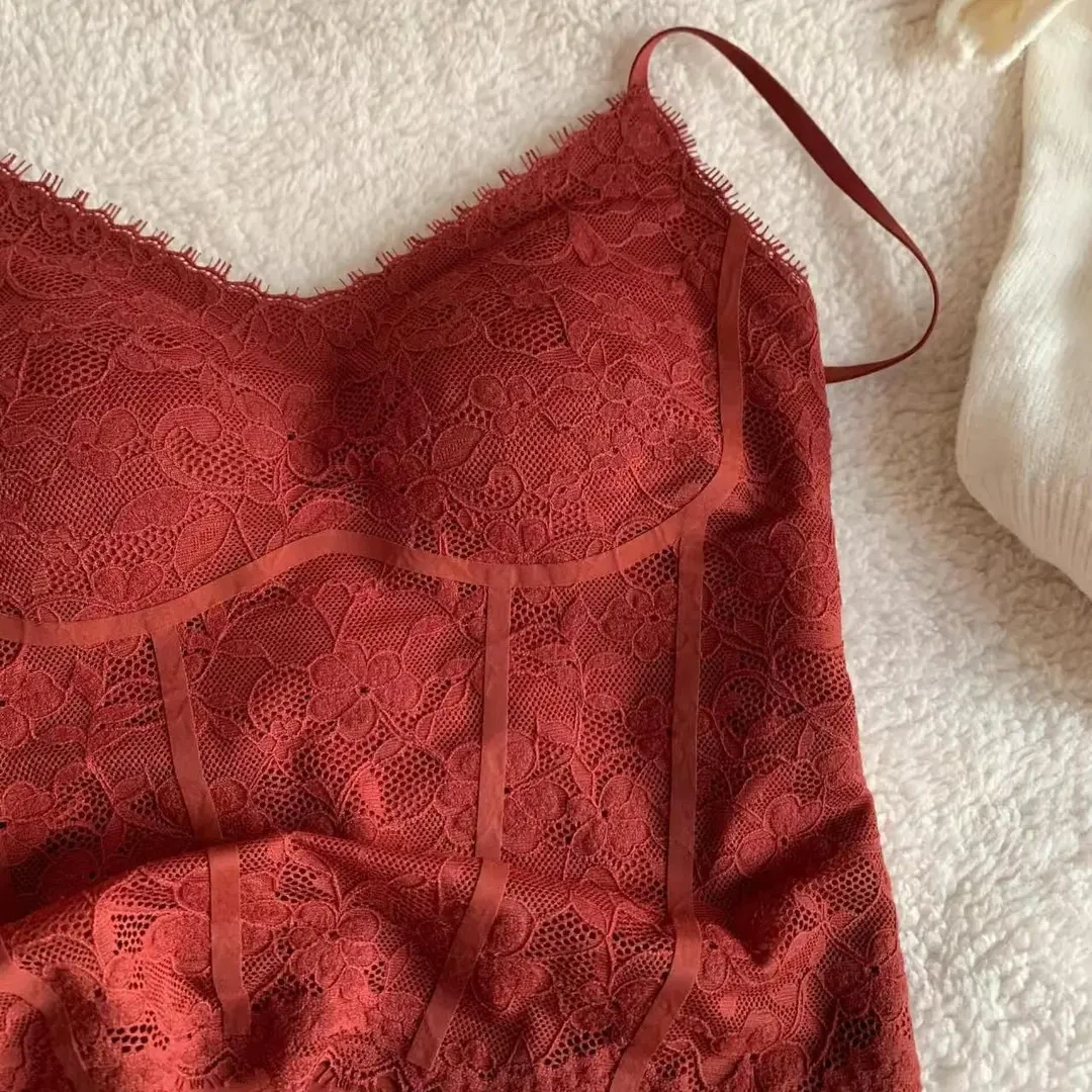 新款红色复古法式蕾丝冰丝吊带背心女带胸垫舒适显瘦内搭打底上衣