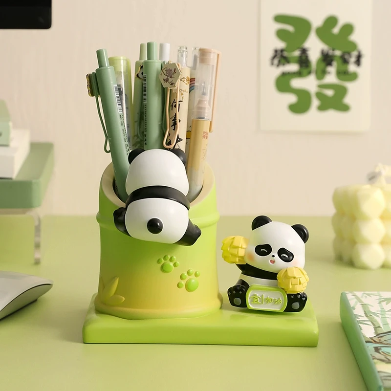 马年熊猫周边文创桌面笔筒装饰品摆件办公室工位解压神器生日礼物