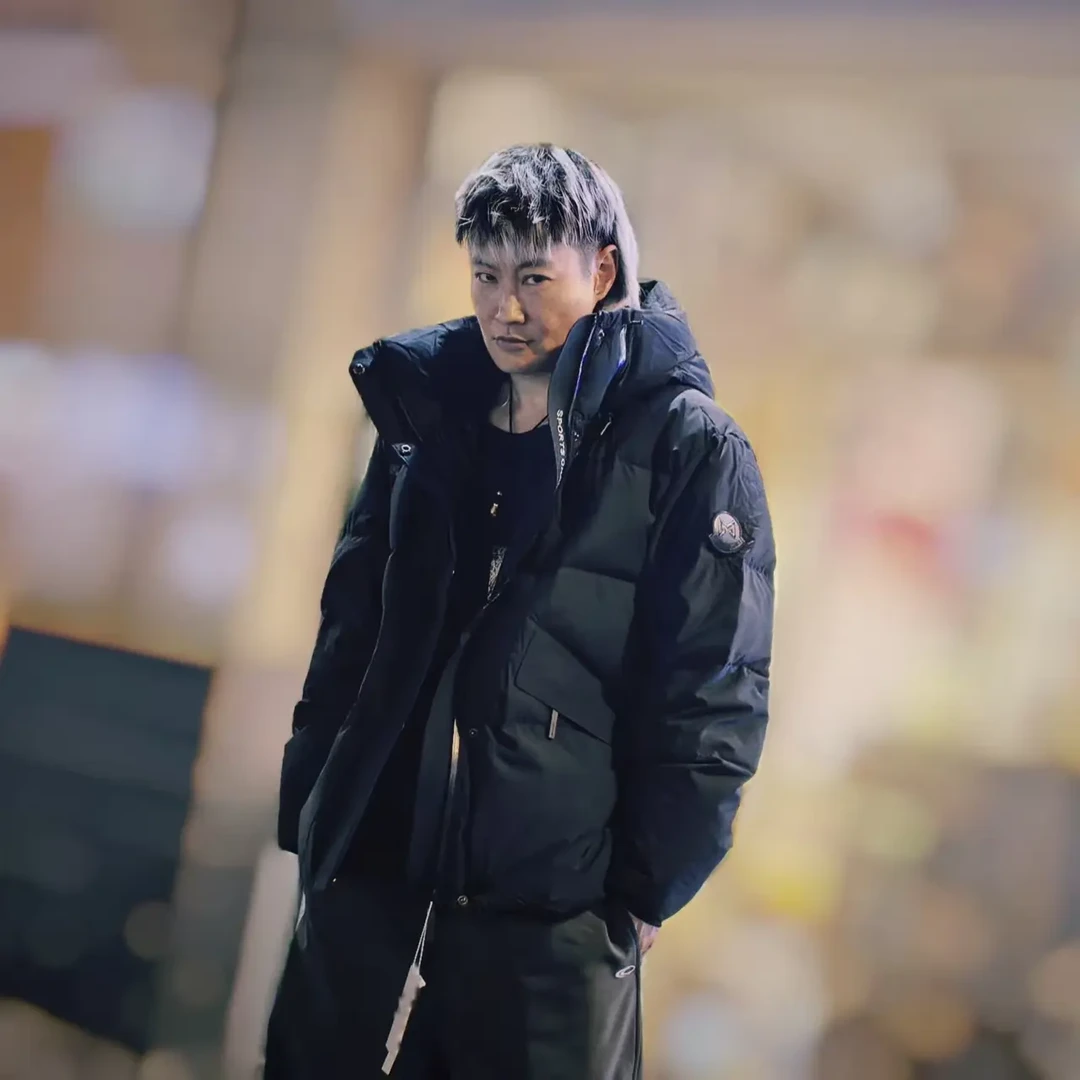 断码款黑武士风格冬季连帽宽松韩版防风保暖男女款羽绒服外套