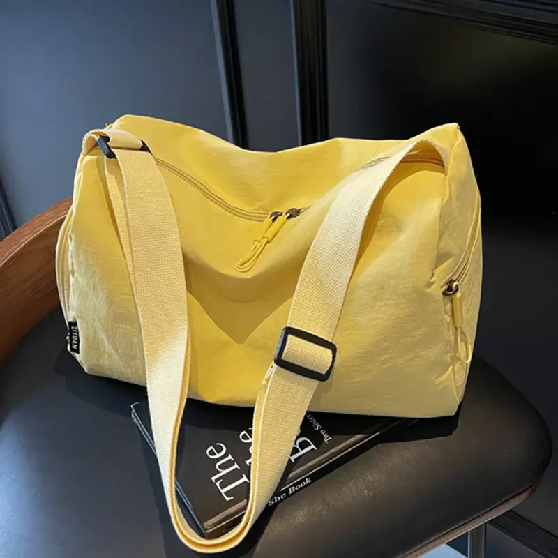 女式短途旅行2025帆布包学生上课大容量单肩包休闲百搭斜挎包A976