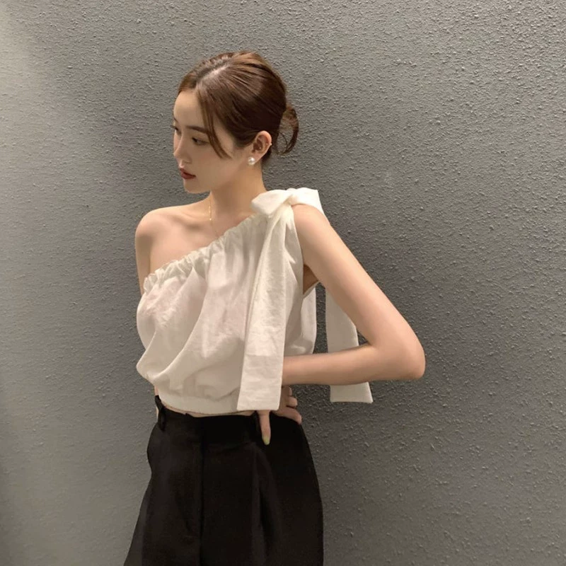 褶皱露肩蝴蝶结绑带吊带背心女夏季内搭宽松打底外穿斜肩无袖上衣