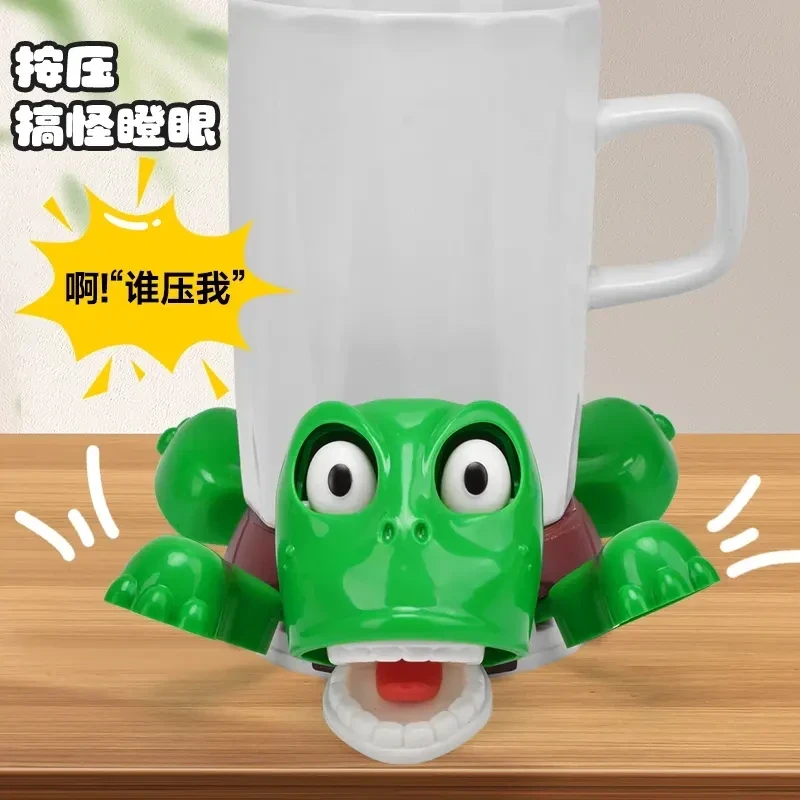 【橙汁】按压玩具乌龟杯垫王八杯垫按压瞪眼四肢张开恶搞怪桌面摆件