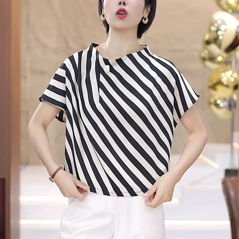 条纹立领衬衫女士夏季2025洋气减龄宽松显瘦设计别致小衫醋酸上衣