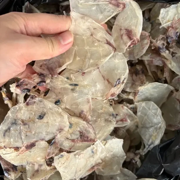 本港鱿鱼片干粗片鲜甜美味可炒菜烧烤煮汤