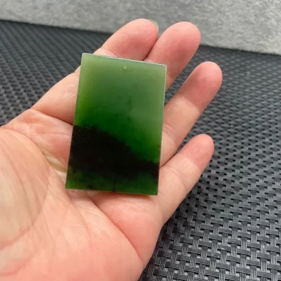 碧玉山水风景牌挂件美观大气