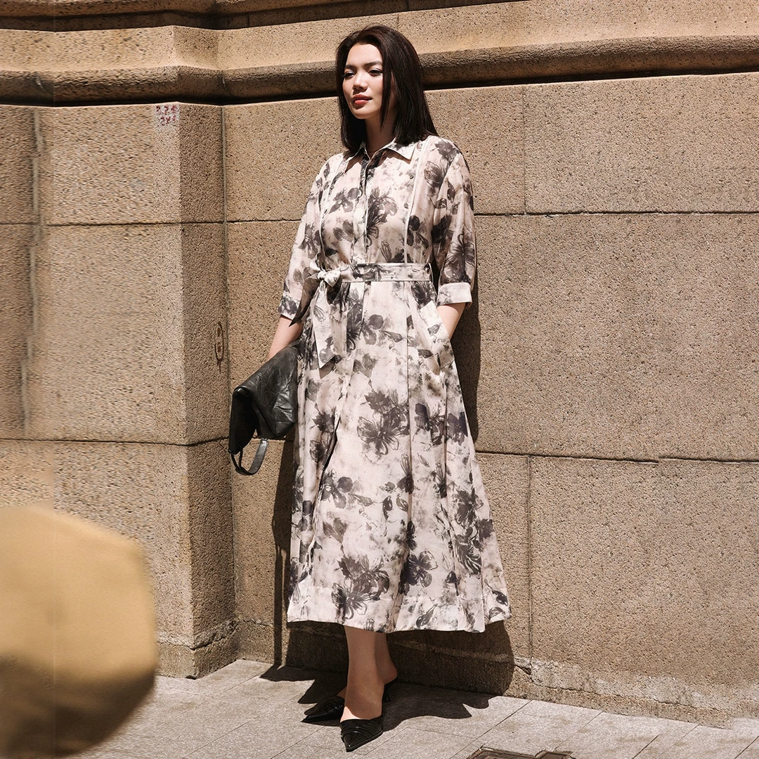 PLUSMALL 水墨漫花 重工印花仿天丝翻领长款连衣裙PLUS2503131