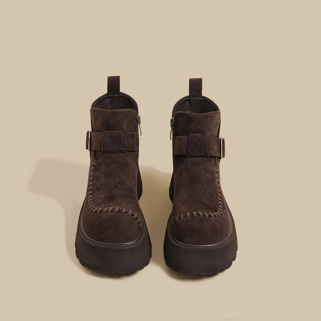 2025秋冬季新款厚底马丁靴女棕色绒面短靴增高轻便显瘦百搭勃肯鞋