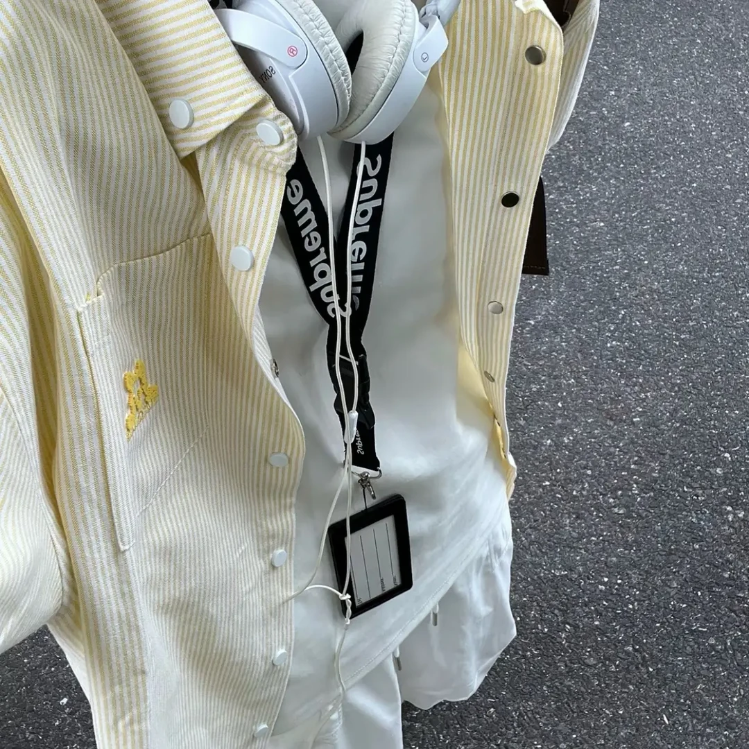 小狗牙刷刺绣休闲条纹衬衫
